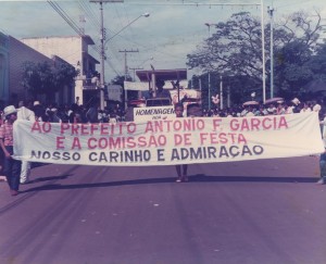 1986 - Desfile Festa do Peão 11